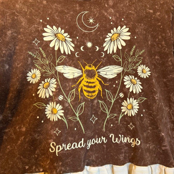 Spread your wings dress up cycle Tee shirt honeybee moon flowers - Picture 2 of 7
